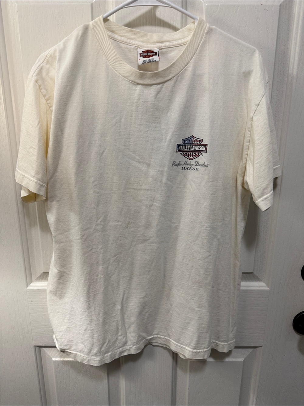 Harley-Davidson White Short Sleeve Logo Tee with Small Chest Emblem Hawaii